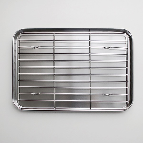 Stainless tray &amp; sieve